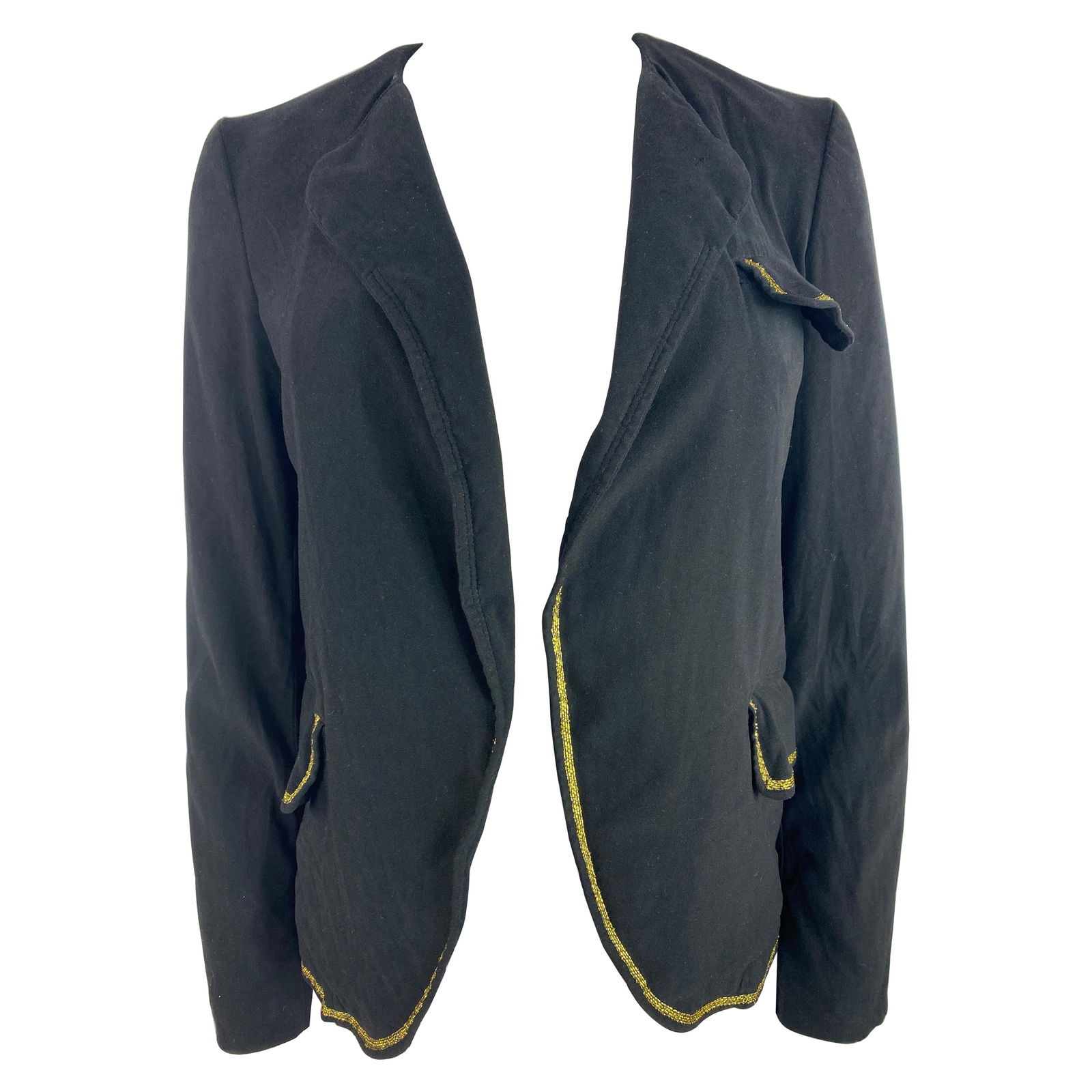 Black Comme des Garçons Velvet Blazer Jacket, Szie XS: Product details: The jacket features black velvet with gold trimming detail. Reserve: $312.00 Shipping: Domestic: Flat-rate of $85.99 to anywhere within the contiguous U.S. International: Fo