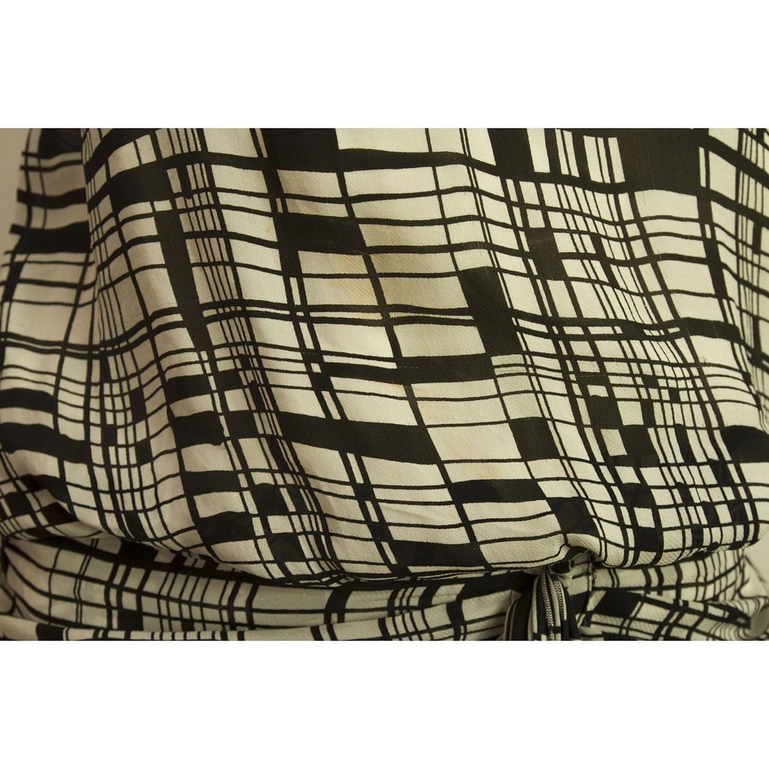 Anna Molinari Geometrical Printed Black White Silk Draped mini Dress - 7