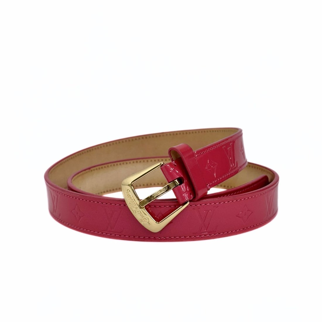 LOUIS VUITTON women's belt in monogram patent leather (Cm 108): Title:LOUIS VUITTON women's belt in monogram patent leather (Cm 108)Materials:Patent leatherDimensions:DIMENSIONS: L: 108 cm - H: 2.5 cmDescription:(5862A128 ). Louis Vuitton women's monogram patent