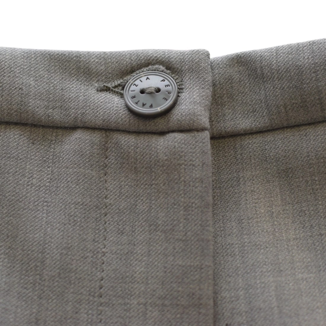 Patrizia Pepe Grey Virgin Wool Blazer & Pants Suit – Italian Designer, Size 44 - 16