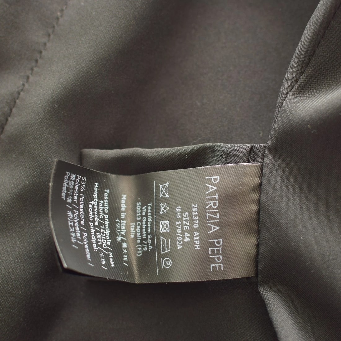 Patrizia Pepe Grey Virgin Wool Blazer & Pants Suit – Italian Designer, Size 44 - 9