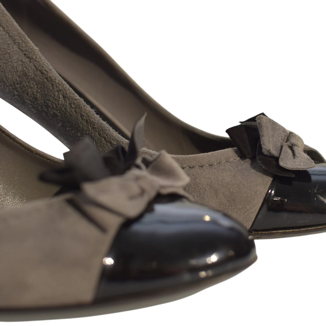 Miu Miu Bow Pumps – Gray Suede with Black Patent Leather Cap Toe size 39.5 - 11