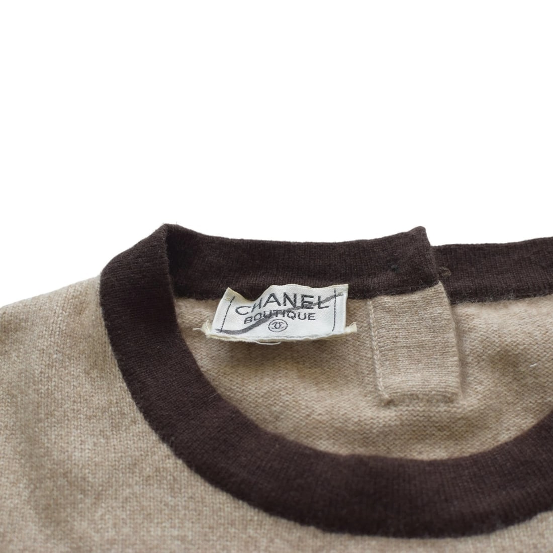 CHANEL Boutique Vintage Short Sleeve Knit Sweater Beige/Brown CC Button Size S - 3