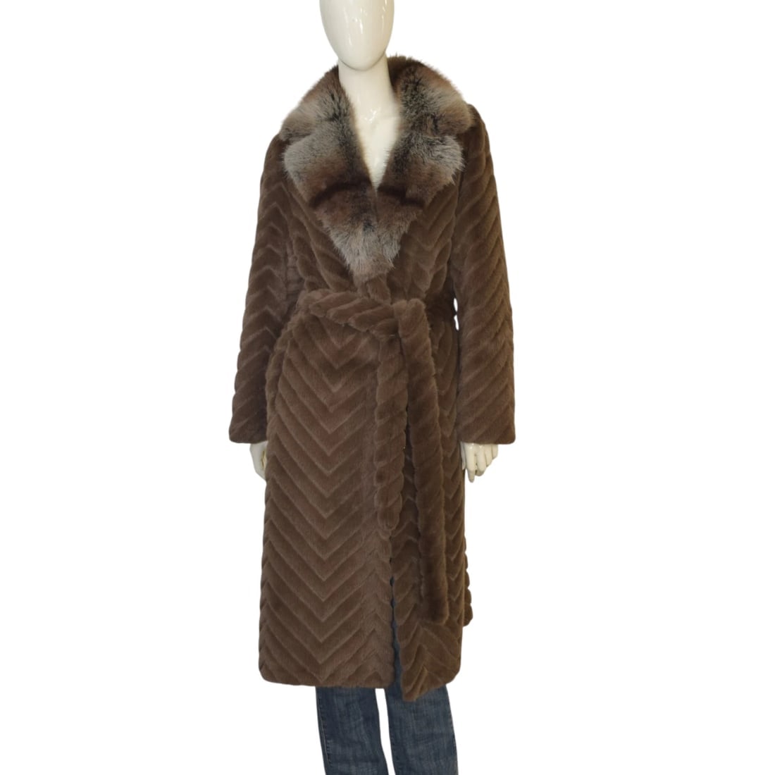 BURRO Faux Fur Long Belted Coat Brown Chevron Pattern with Faux Fur Collar ONS: Title:BURRO Faux Fur Long Belted Coat Brown Chevron Pattern with Faux Fur Collar ONSDescription:Genuine Rabbit Fur Brown Knee Length Style Fur Jacket Coat BURRO Faux Fur Long Belted Coat Brown