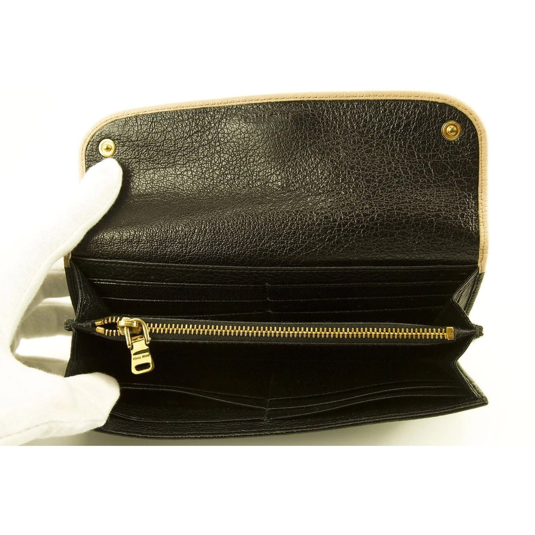 Miu Miu Beige and Black Leather Wallet Gold hardware Bow Long Envelope - 10
