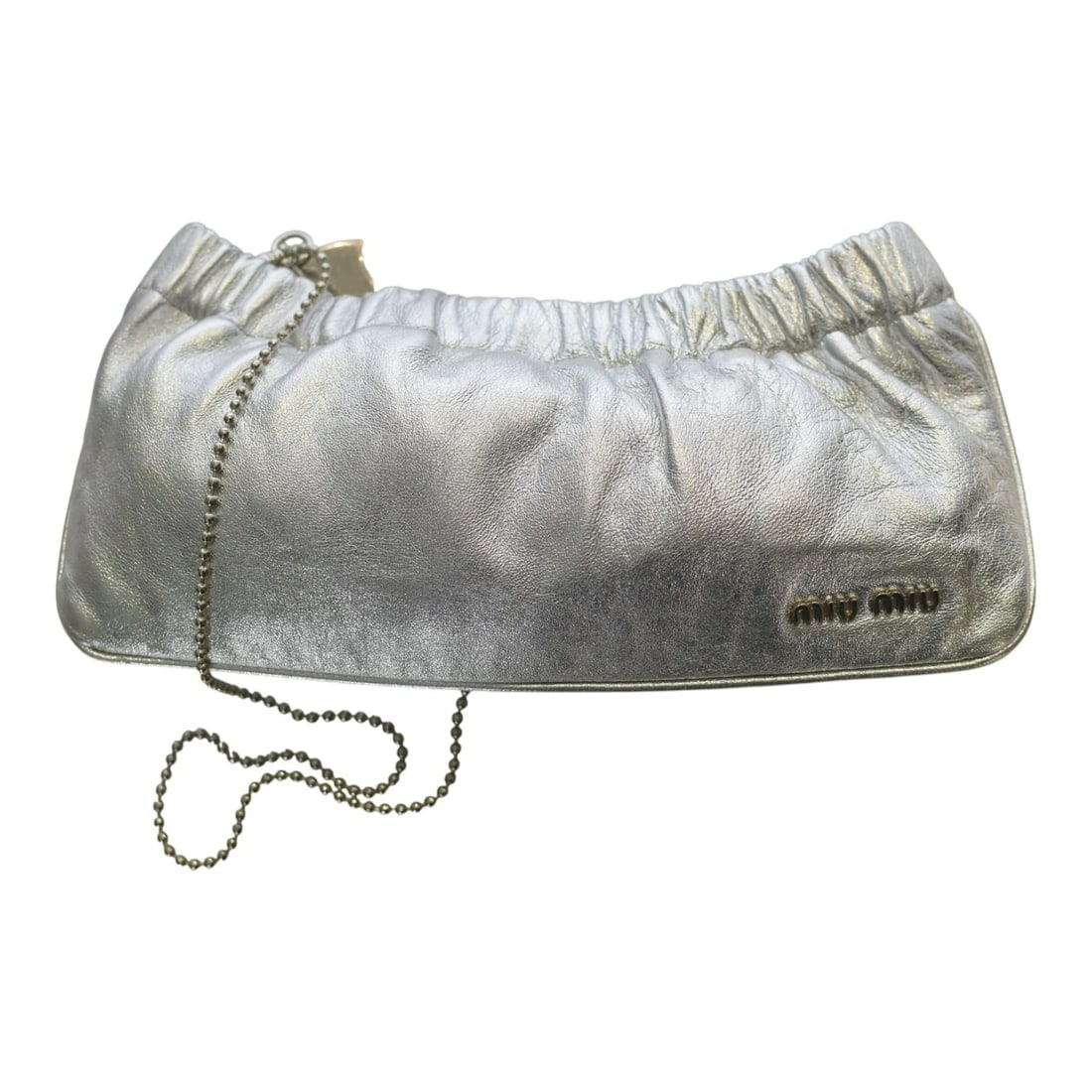 Miu Miu Metallic Silver Ruched Leather Clutch Shoulder Bag with Chain: Title:Miu Miu Metallic Silver Ruched Leather Clutch Shoulder Bag with ChainDescription:Miu Miu Metallic Silver Ruched Leather Clutch Shoulder Bag with Chain This authentic Miu Miu clutch bag is