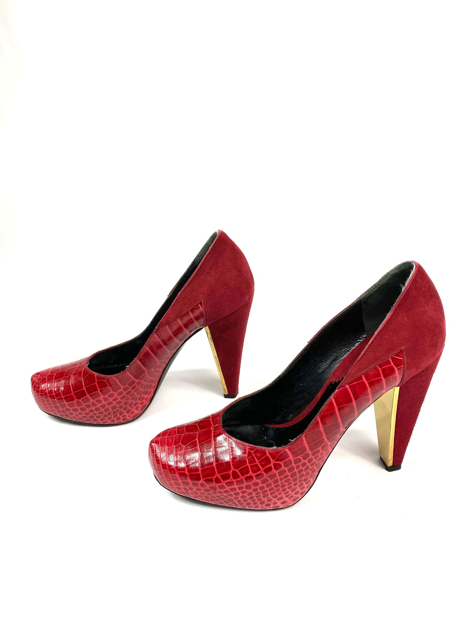 Donna Karan Collections Red Crocodile and Suede Pump Heels Shies Size 38 - 8