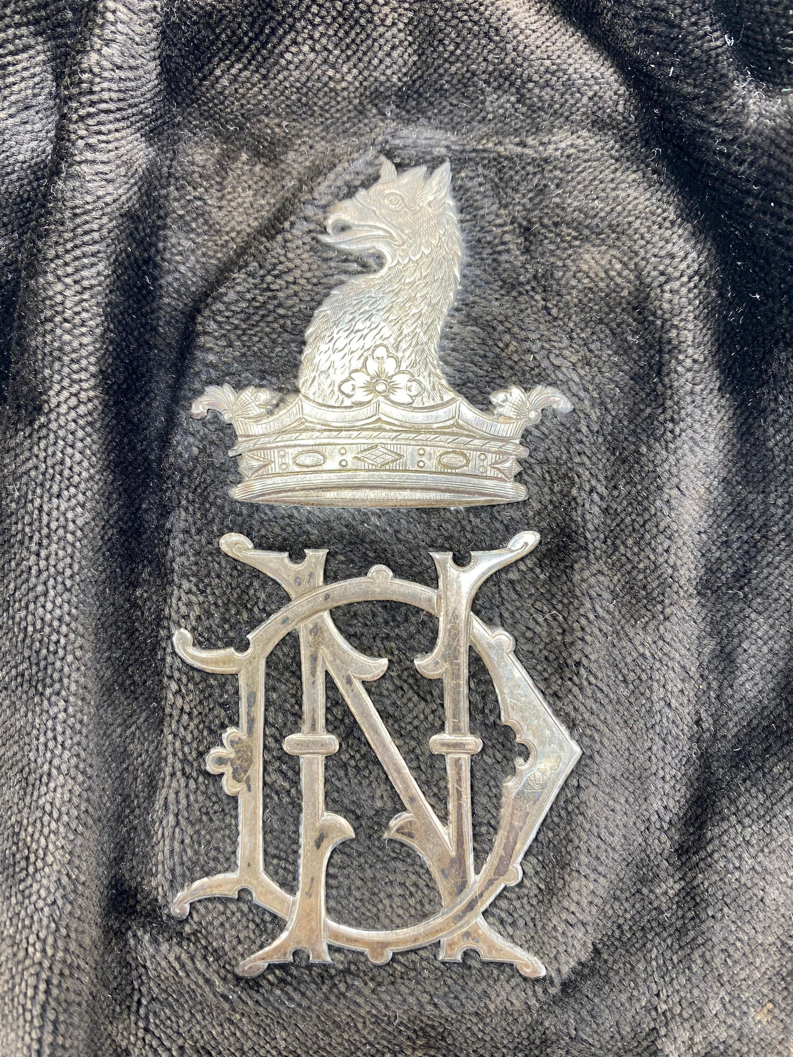 Victorian English Sterling Silver and Brown Velvet Evening Purse - 16