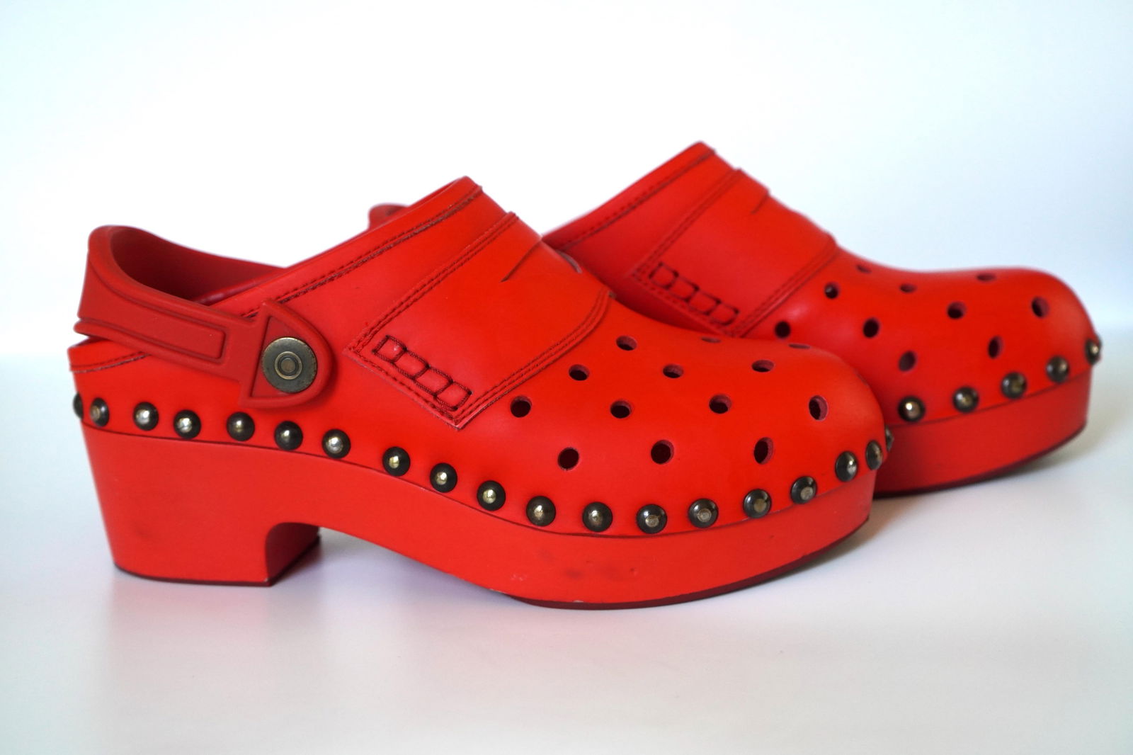 Maison Margiela Red Leather Platform Croc Clogs 39 - 13