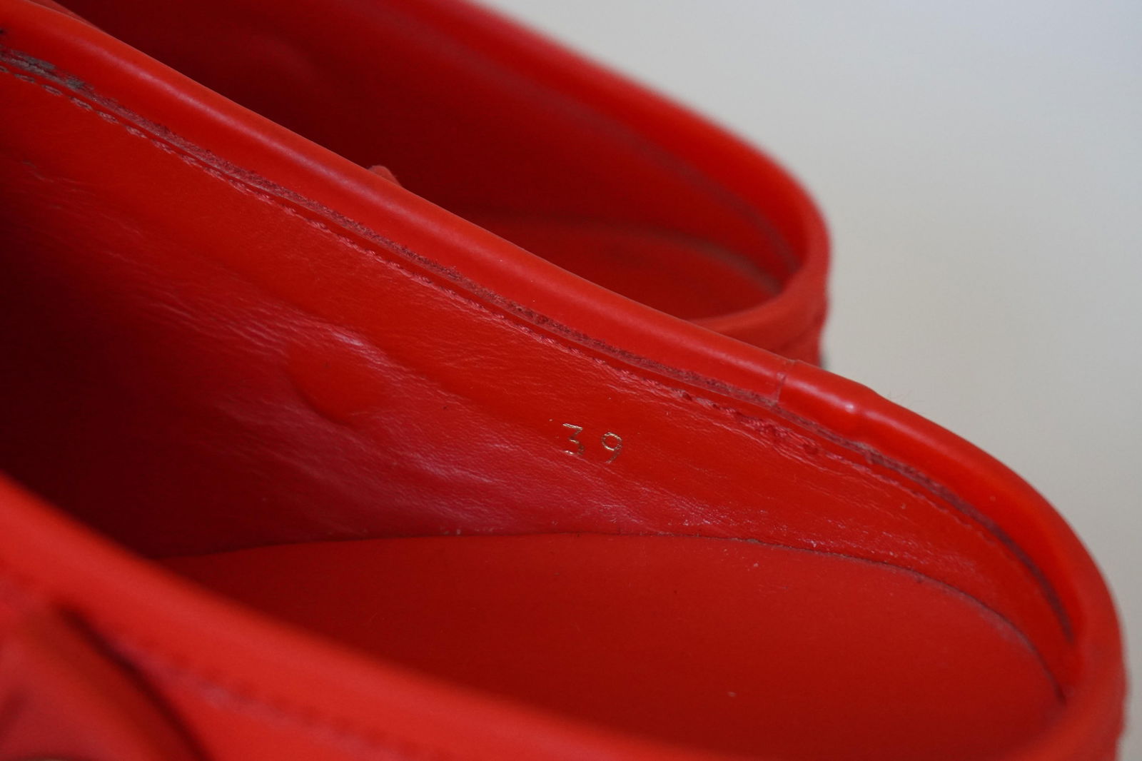 Maison Margiela Red Leather Platform Croc Clogs 39 - 19