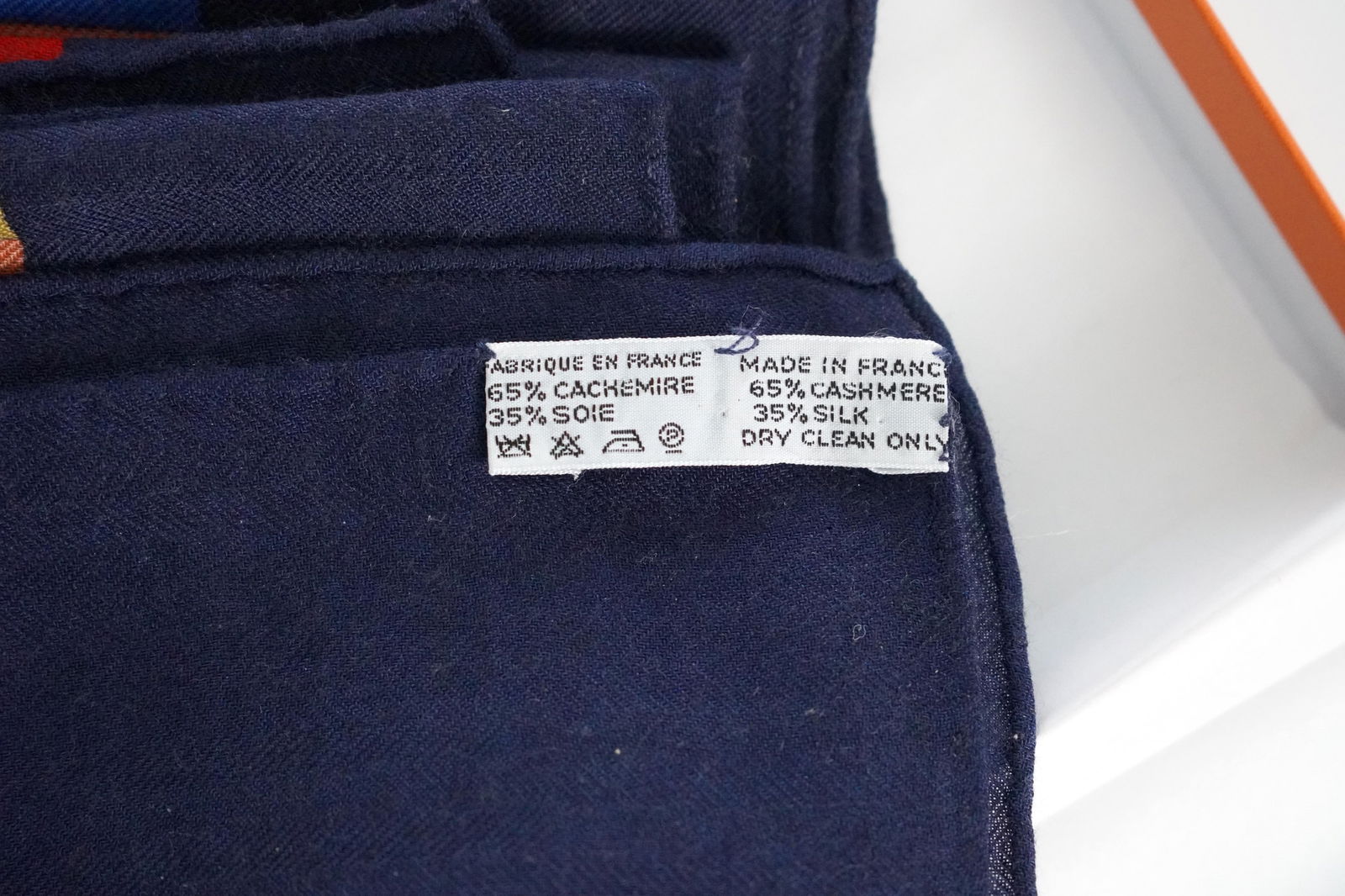 Vintage Hermès Prières Au Vent Cashmere Blue Silk Shawl - 4