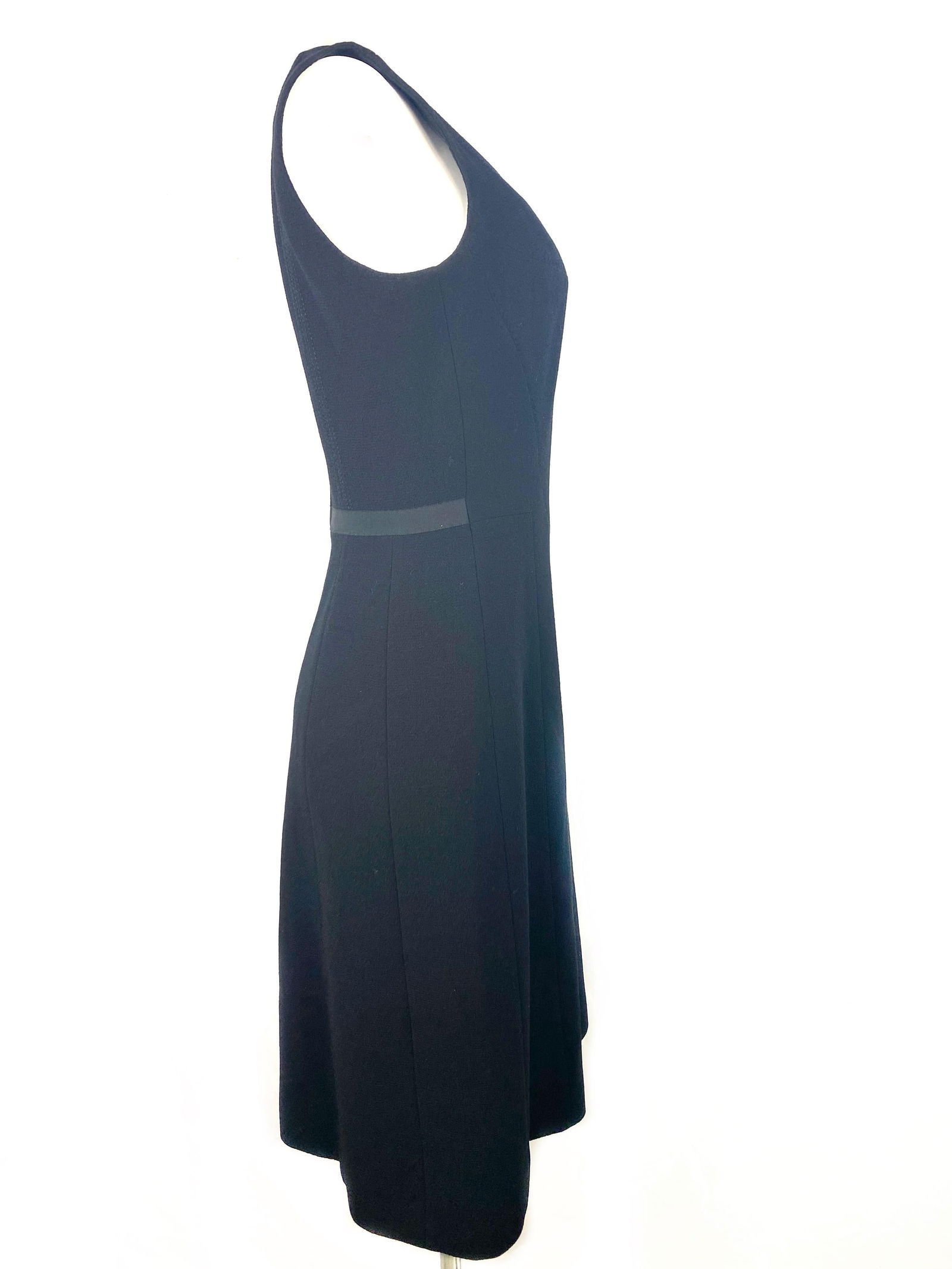 Louis Vuitton Black Wool Midi Dress, Size 40 - 17