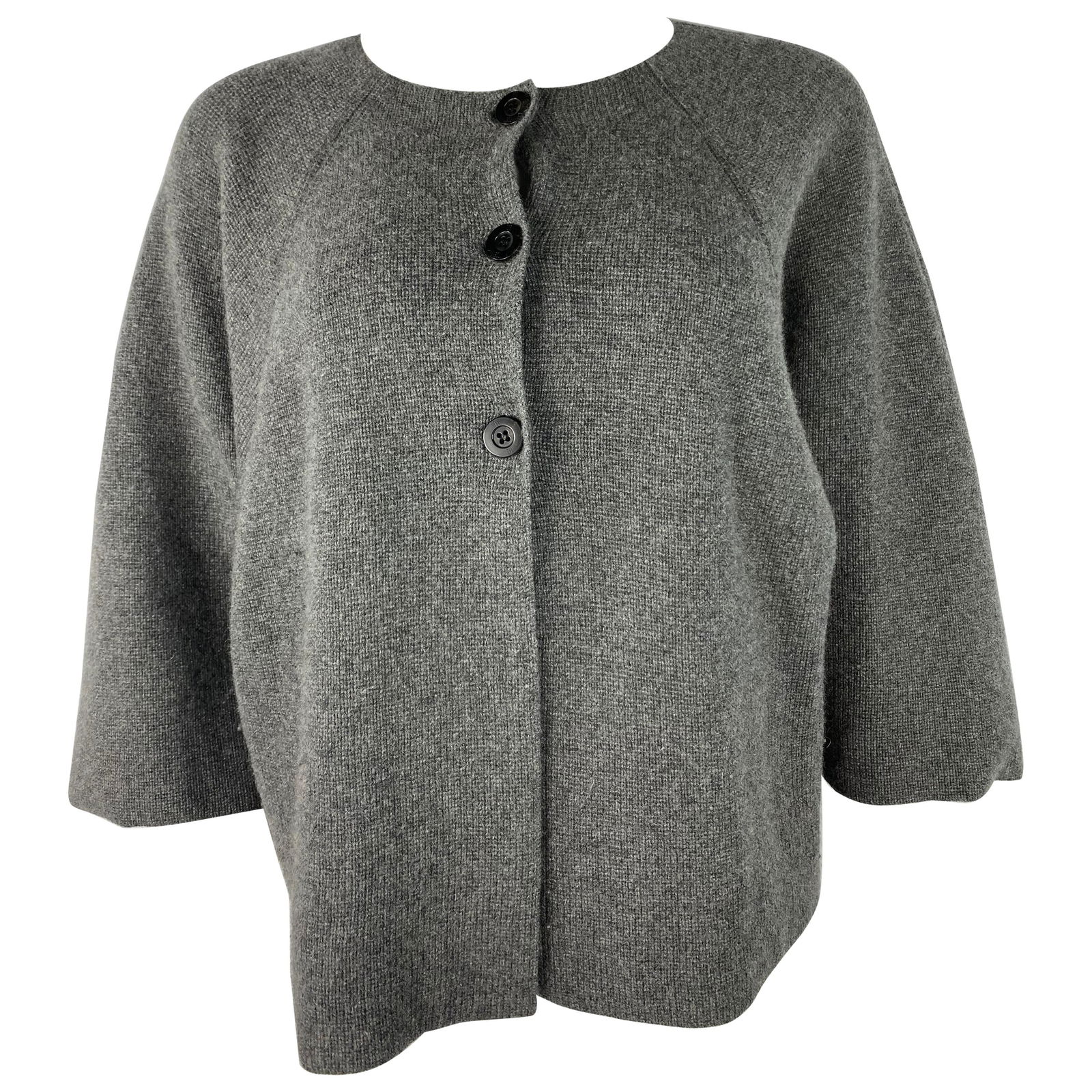 TSE Grey Cashmere Sweater Cardigan Top, Size S/M: Product details: Featuring crew neck line, front three button closure and 3/4 sleeves length (19" long),. Reserve: $600.00 Shipping: Domestic: Flat-rate of $85.99 to anywhere within the cont