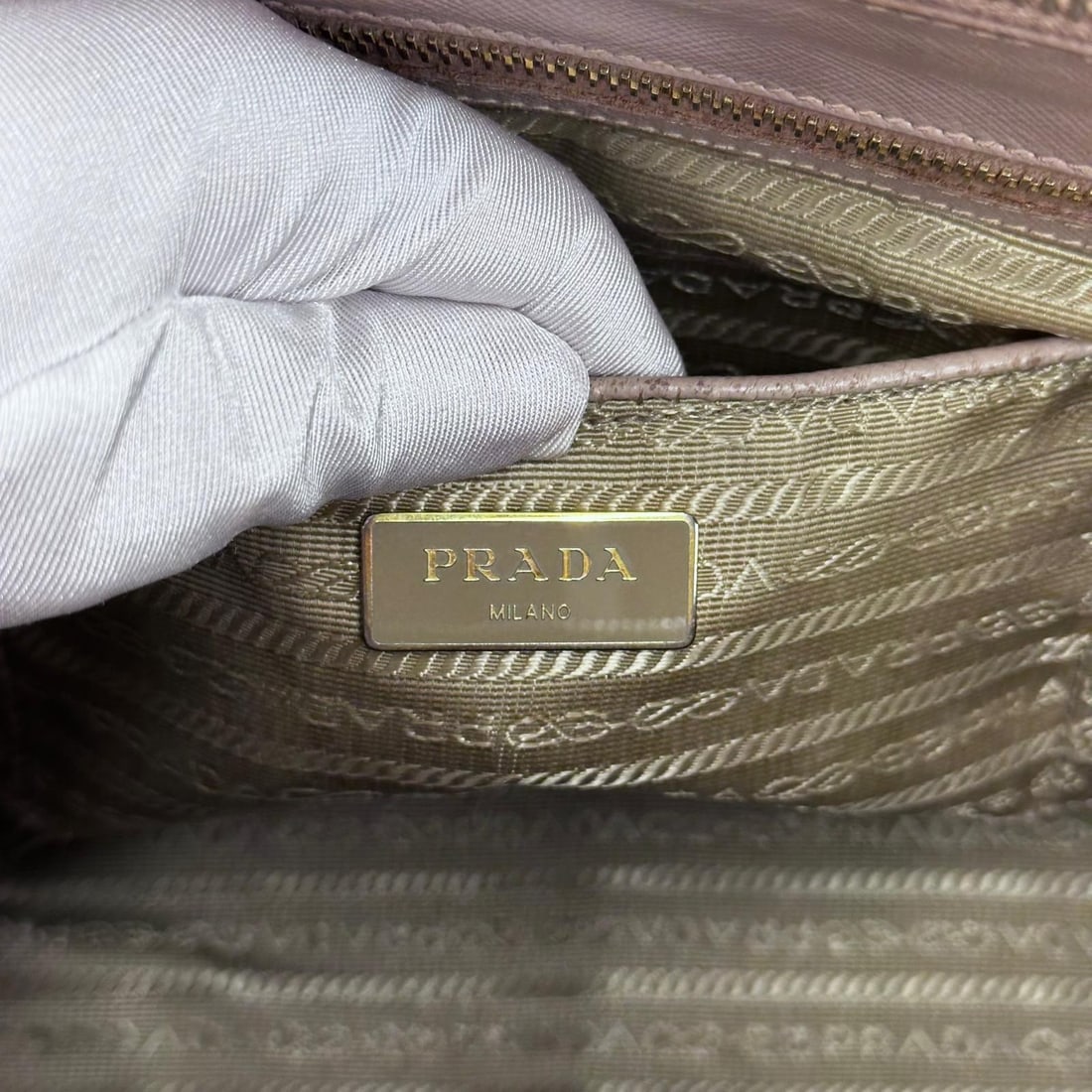 PRADA Galleria Large Bag in Saffiano Lux Powder - 13