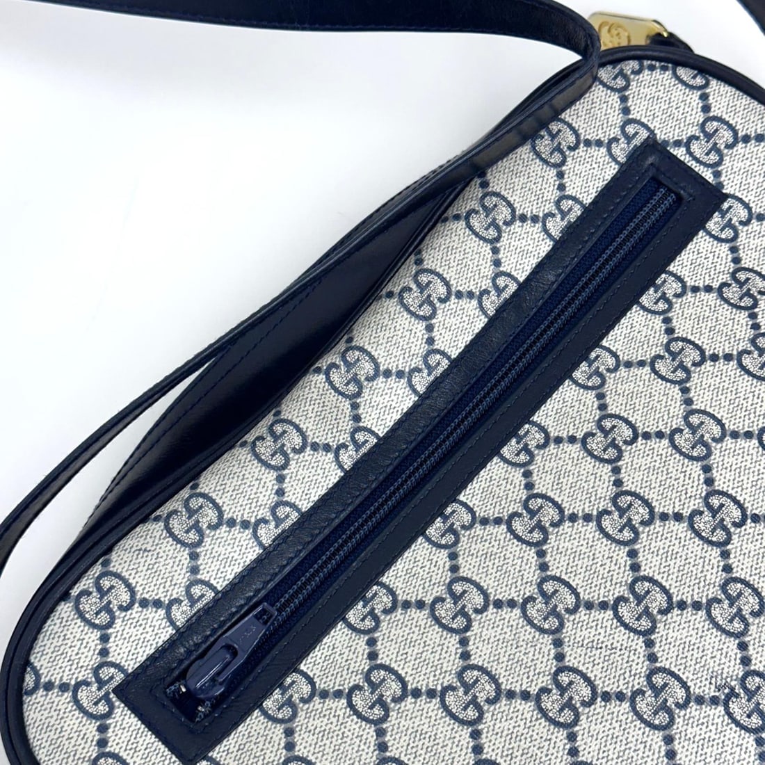 GUCCI Horsebit Vintage Messenger Bag in GG Supreme Canvas and Blue Leather - 11