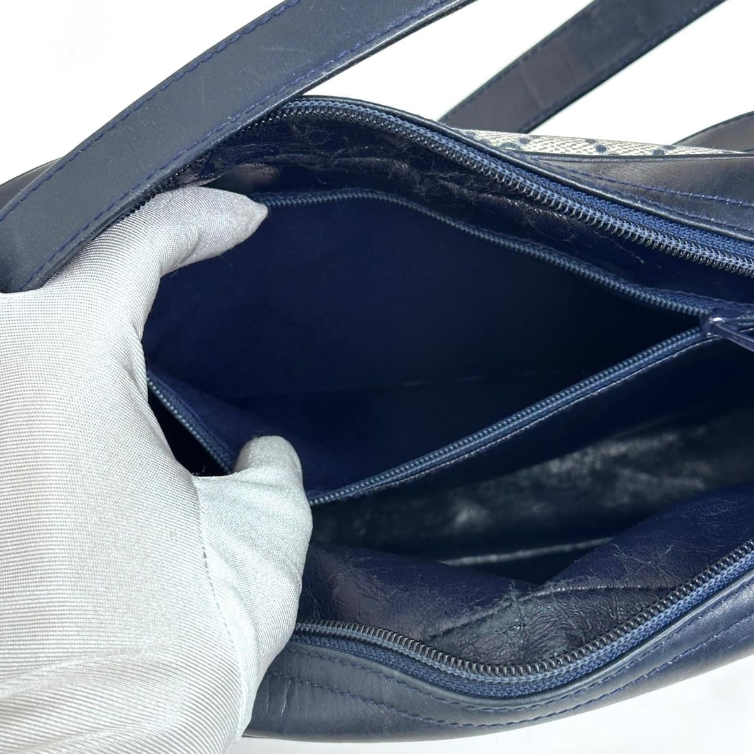 GUCCI Horsebit Vintage Messenger Bag in GG Supreme Canvas and Blue Leather - 15