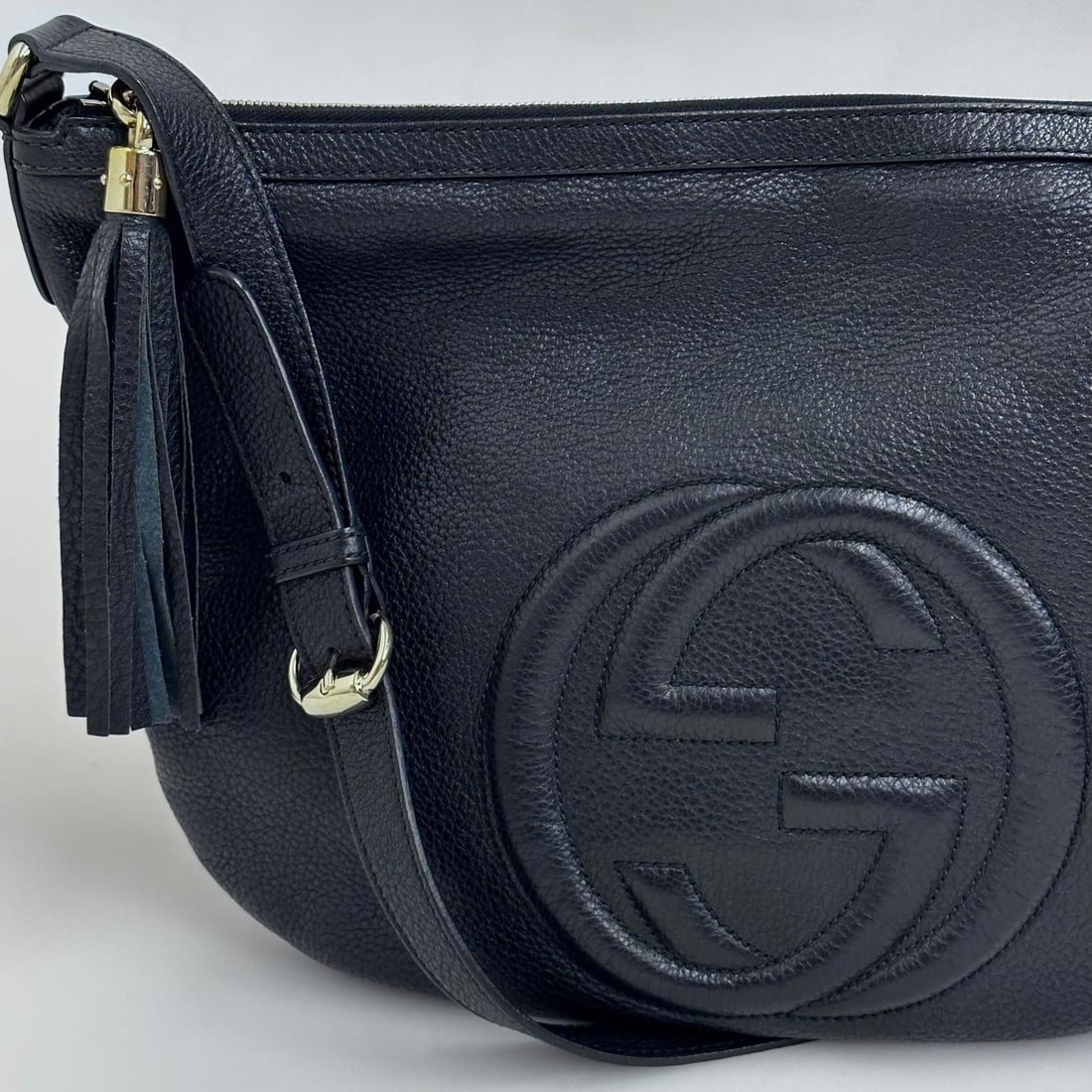 GUCCI Soho Disco Bag in Black Hammered Leather - 5