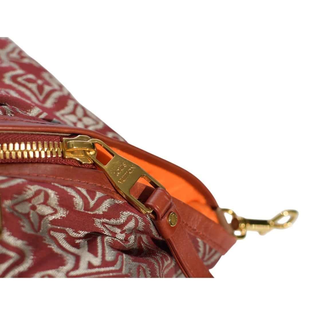 Louis Vuitton 2010 Limited Edition Bordeaux Monogram Jacquard Aviator satchel - 17