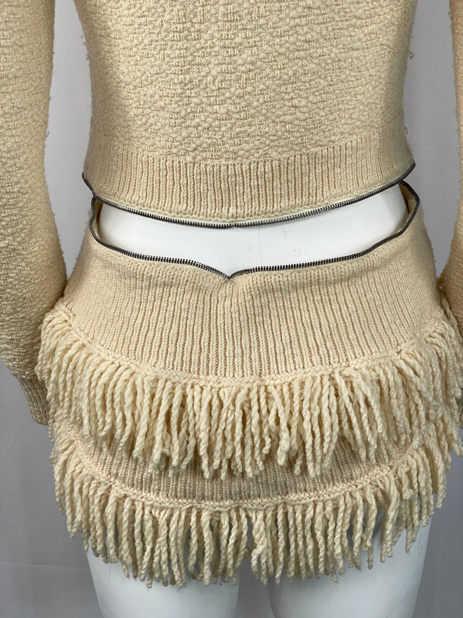 Alexander McQueen Ivory/ Cream Sweater Cardigan Top, Size Large - 3