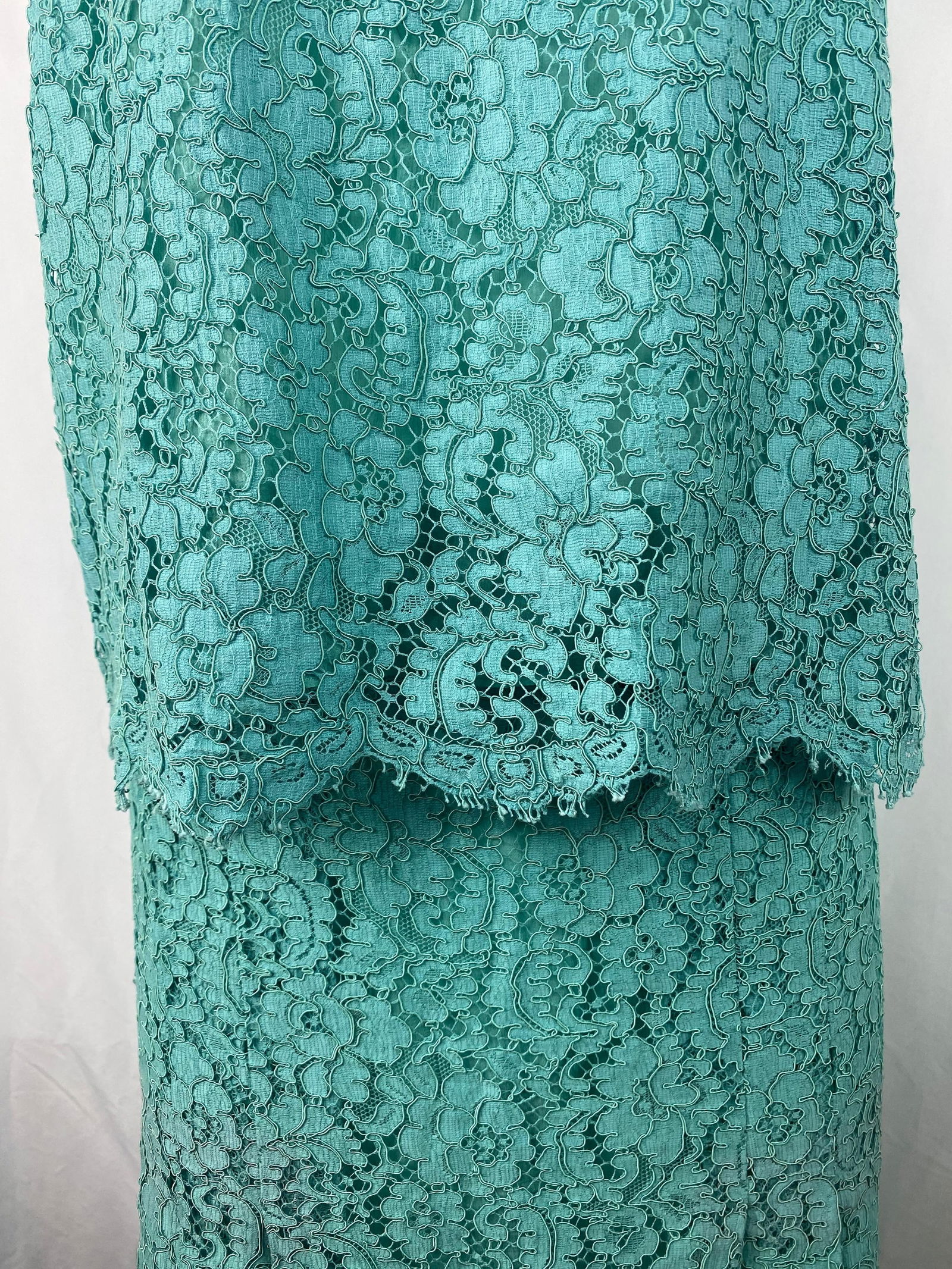 Chanel Turquoise Floral Lace Top and Skirt Set Size 40 - 9