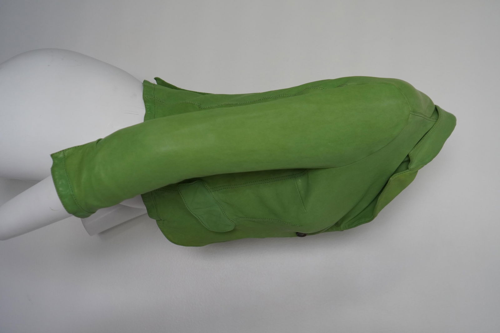 MIU MIU Green Leather Buttoned Jacket - 9