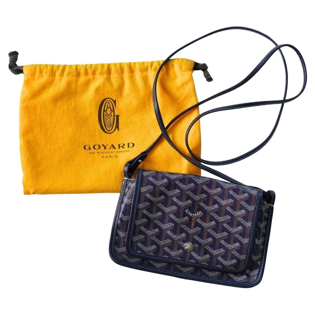 Goyard Goyardine Plumet Navy Crossbody Wallet Clutch: Goyard Goyardine Plumet Navy Crossbody Wallet Clutch New with tag and dust bag Length 8” Width 5" Strap drop 25 Reserve: $1,440.00 Shipping:Domestic: Flat-rate of $85.99 to anywhere