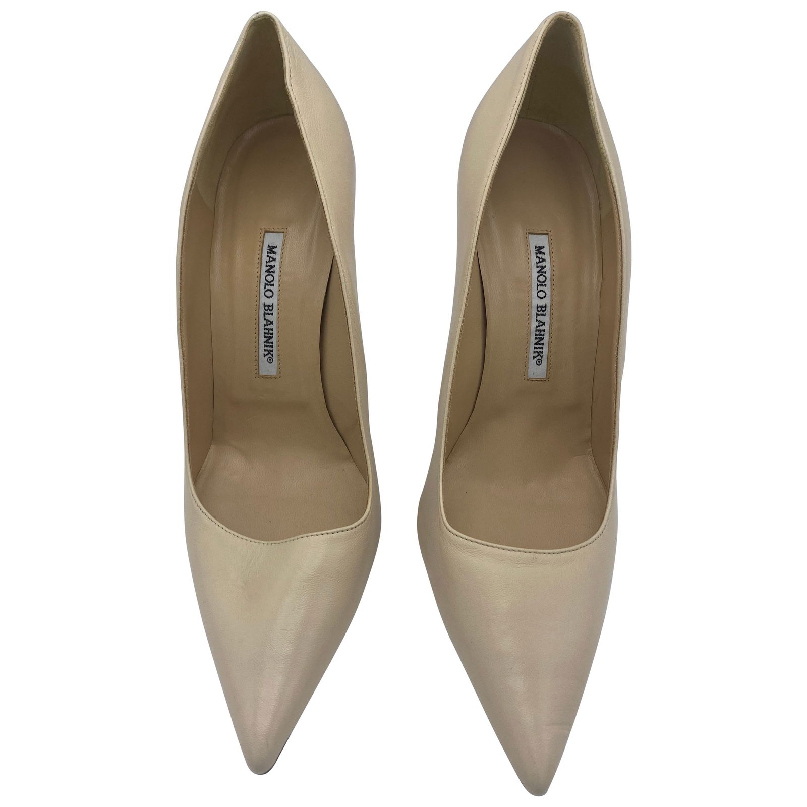Manolo Blahnik BB 105 Beige Leather High Heel Pumps Shoes, Size 42: Product details: The pumps feature skinny heel and pointy toe design. Reserve: $520.00 Shipping: Domestic: Flat-rate of $85.99 to anywhere within the contiguous U.S. International: Foreign s