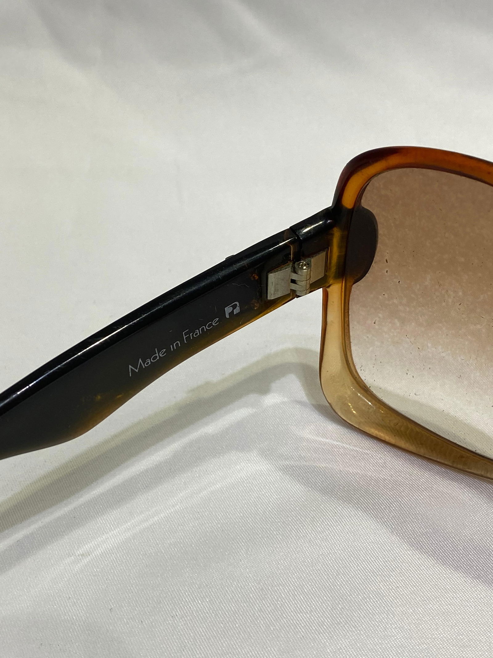 Vintage YSL Brown and Black Square Sunglasses - 4