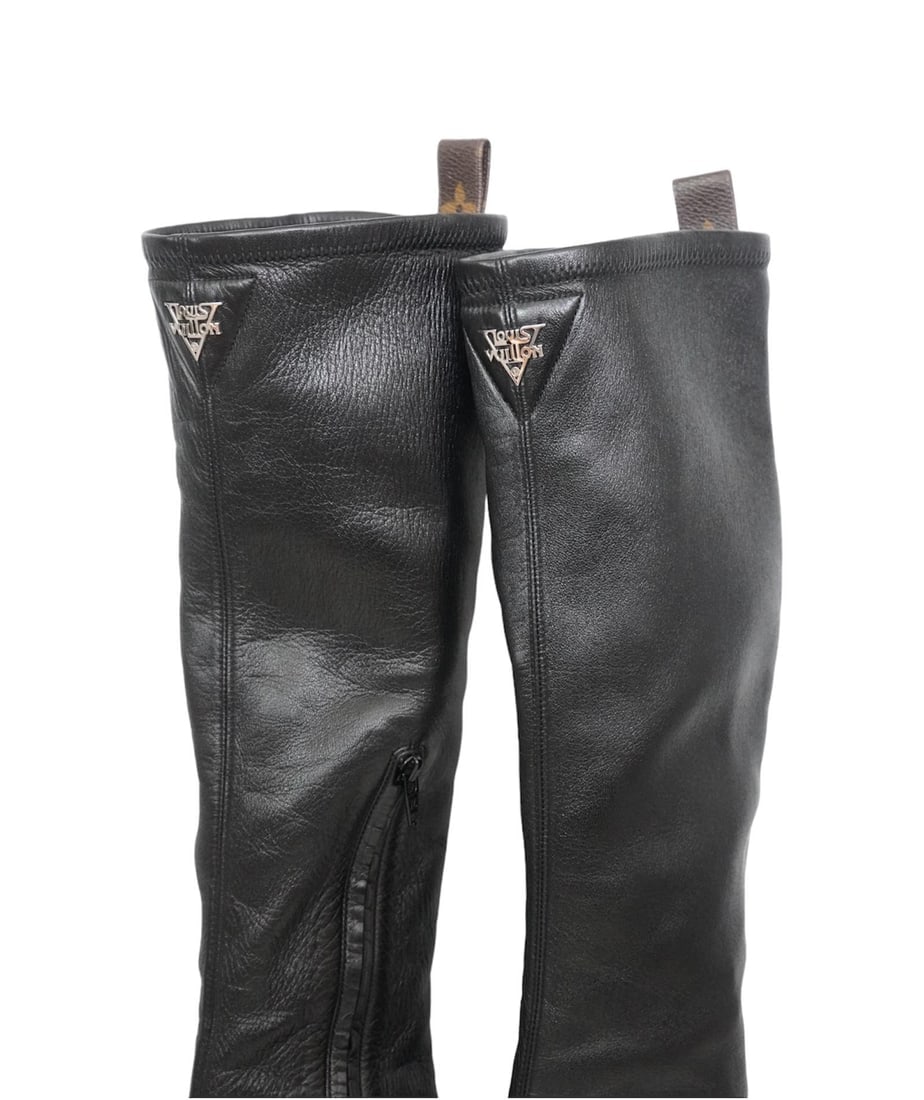 Louis Vuitton Black Long Leather Heeled Boot - 10
