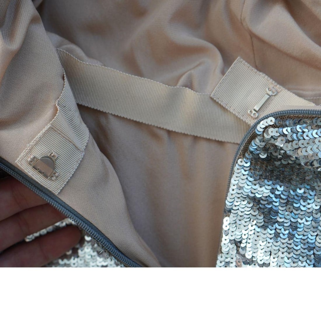 Oscar de la Renta Silver Sequined Fringe Mini Dress - 16