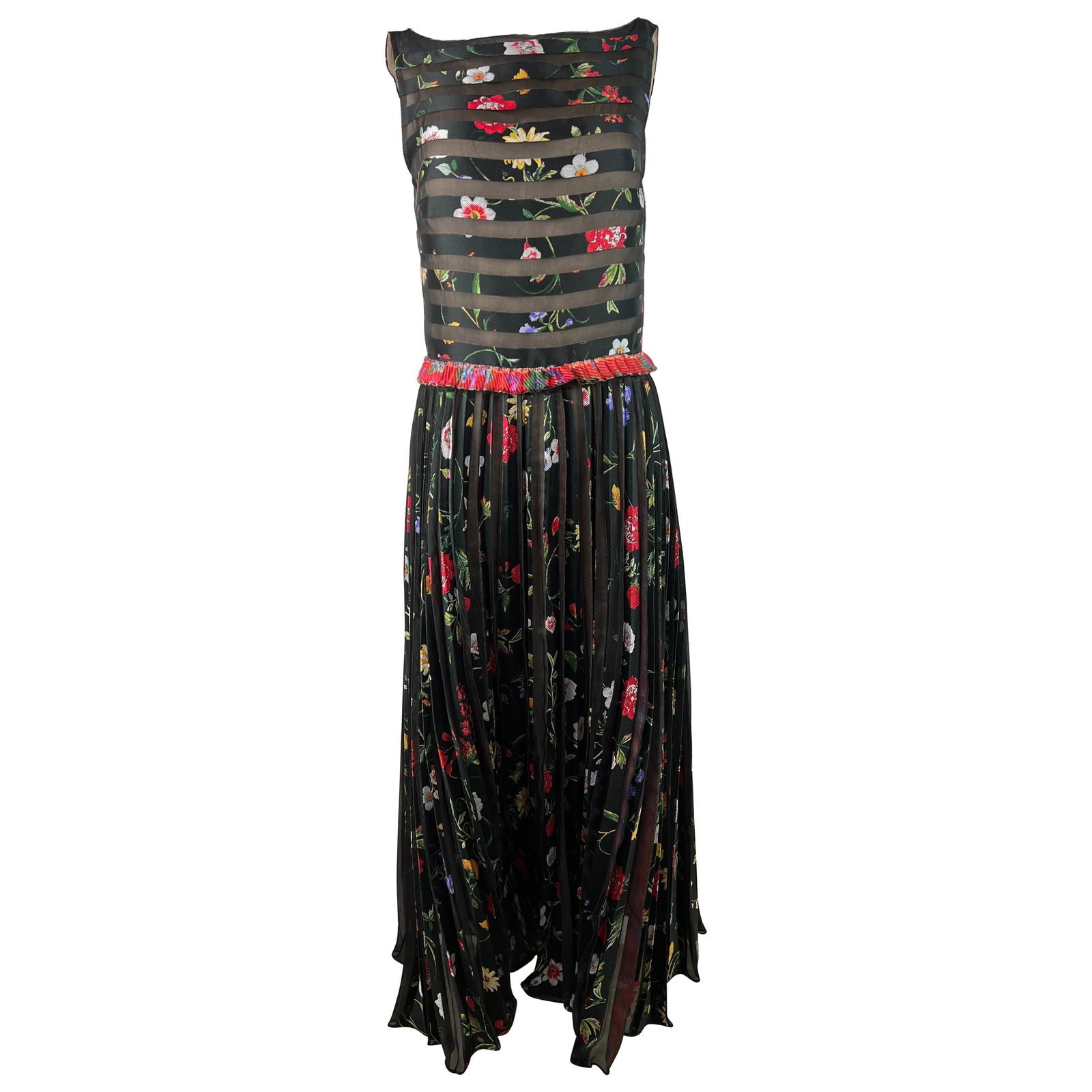 Oscar de la Renta Black Floral Maxi Dress, Size 10: Product details: The dress features sleeveless style with multicored floral and striped pattern design, floor length. Reserve: $1,760.00 Shipping:Domestic: Flat-rate of $85.99 to anywhere