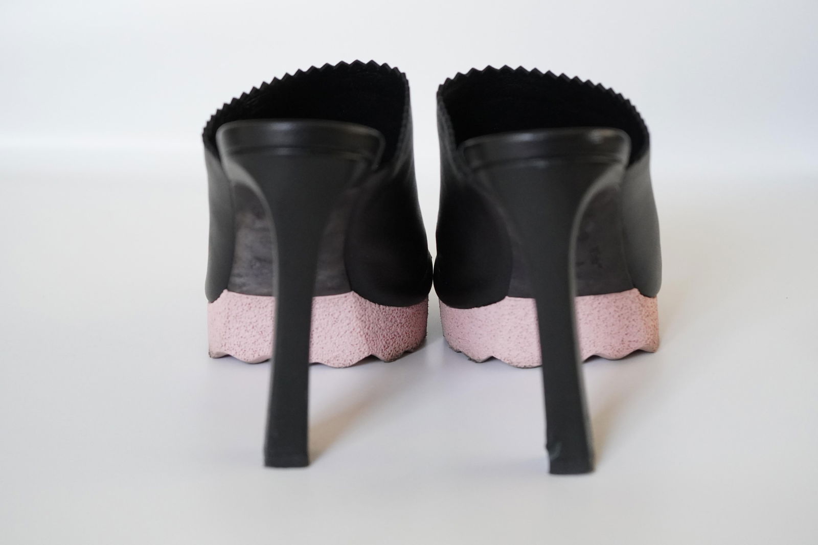Off-White Black Leather Sponge Mules 39 - 2