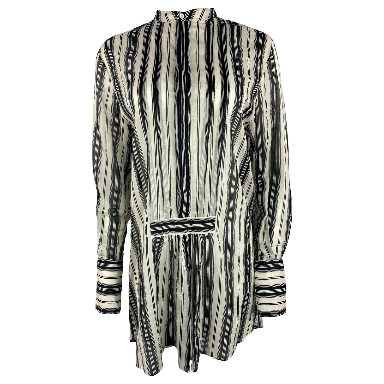 Christian Dior Black and White Blouse Tunic, Size 36: Product details: The top is made out of 100% cotton, it features black and white striped print with front button half down closure. Reserve: $600.00 Shipping:Domestic: Flat-rate of $85.99