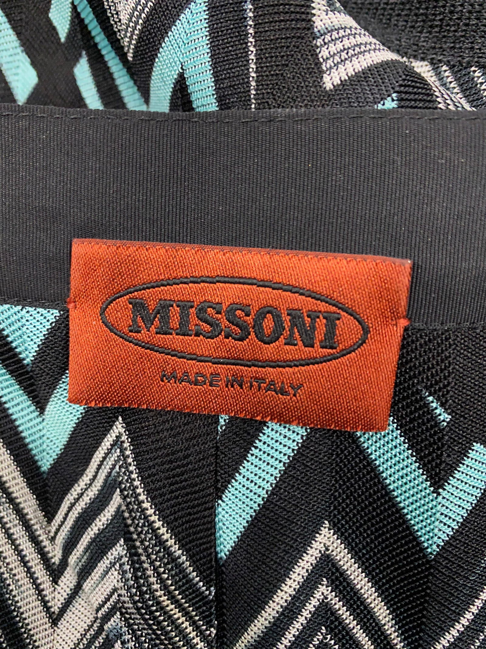 MISSONI Black and Blue Zig Zag V- Neck Short Sleeves Mini Dress - 4