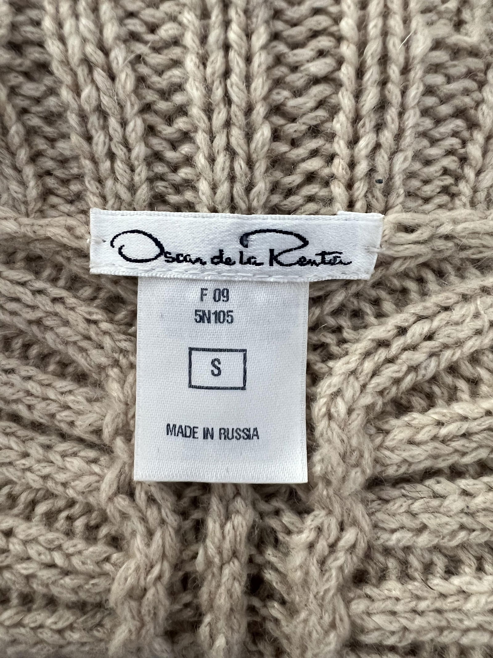 Vintage Oscar de la Renta Beige Cardigan Sweater, Size Small - 5