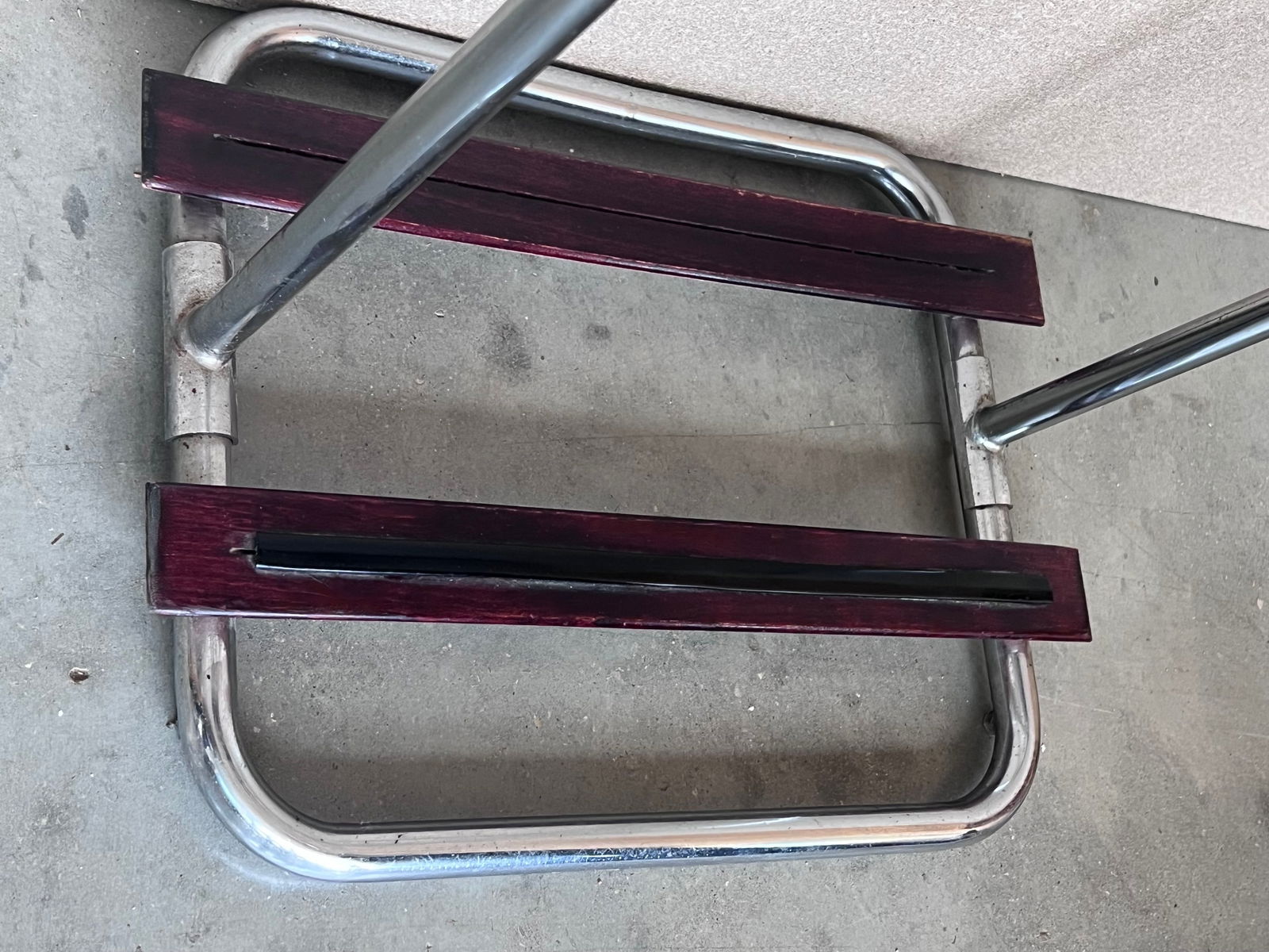 Ico Parisi Style Beechwood and Brass Suit Rack or Vallet - 2