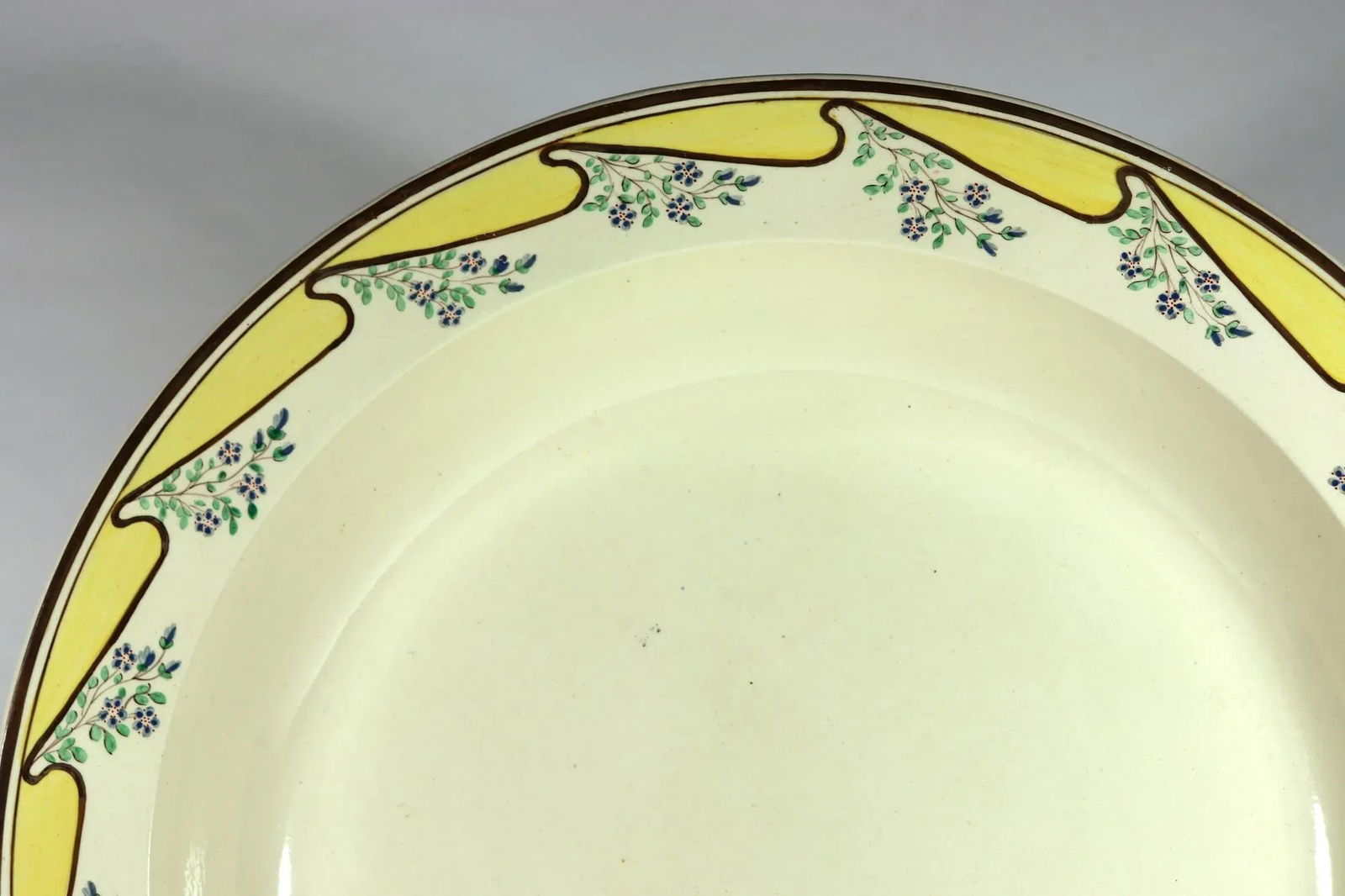 Massive English Creamware Pottery Yellow & Botanical Basin, Shorthose & Heath - 3