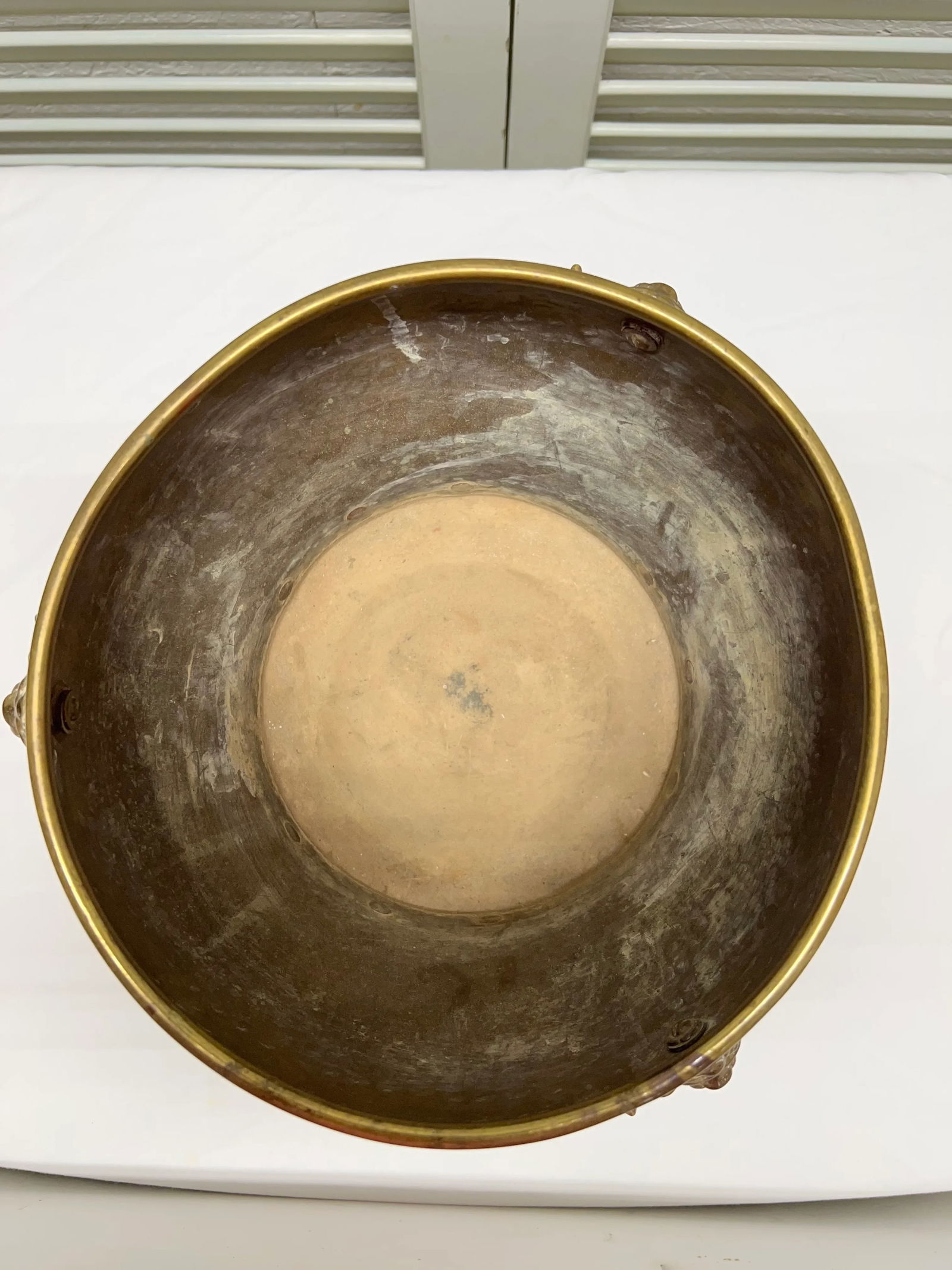 Rare Late 19th Century Imperial Russian Hand Hammered Brass Cachepot With Lion Head Mounts. - 5