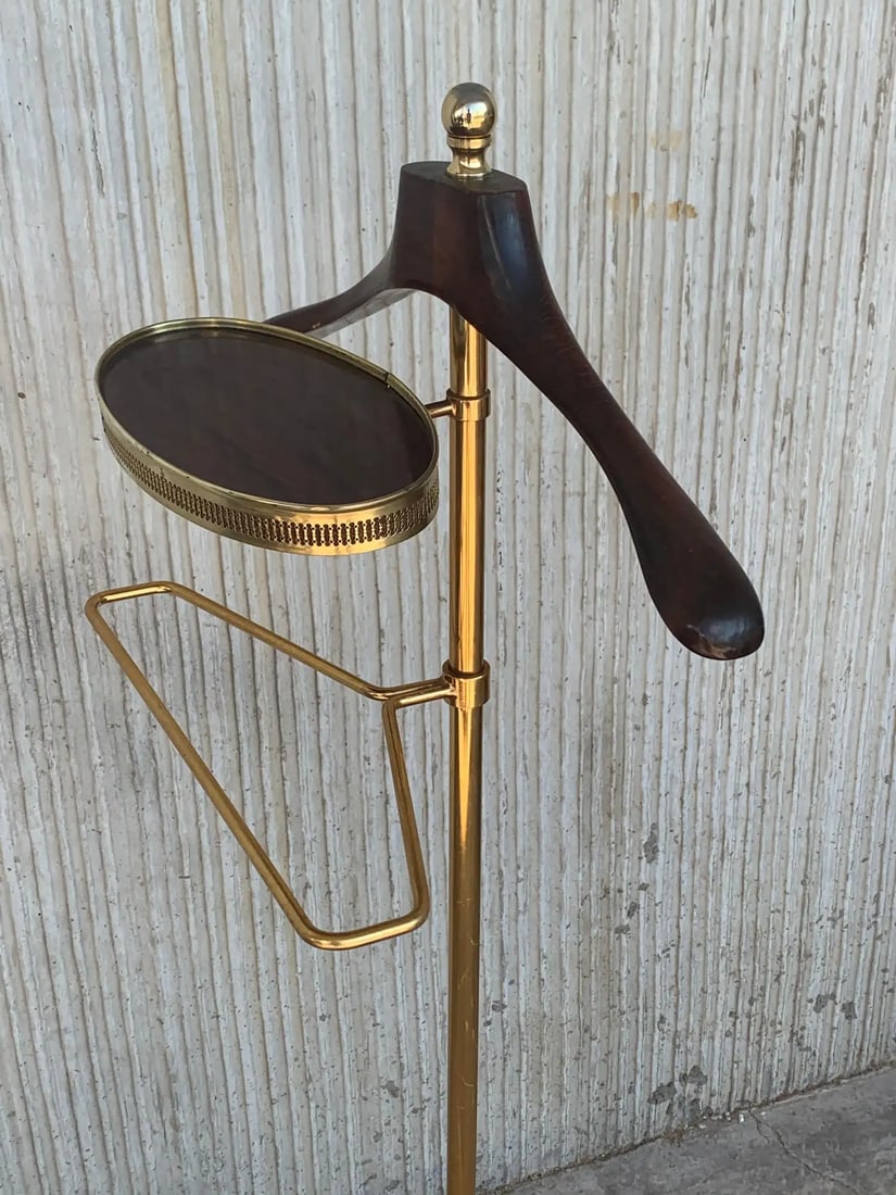 1970s Italian Hollywood Regency Brass and Wood Valet Stand Dressboy With Mirror - 5