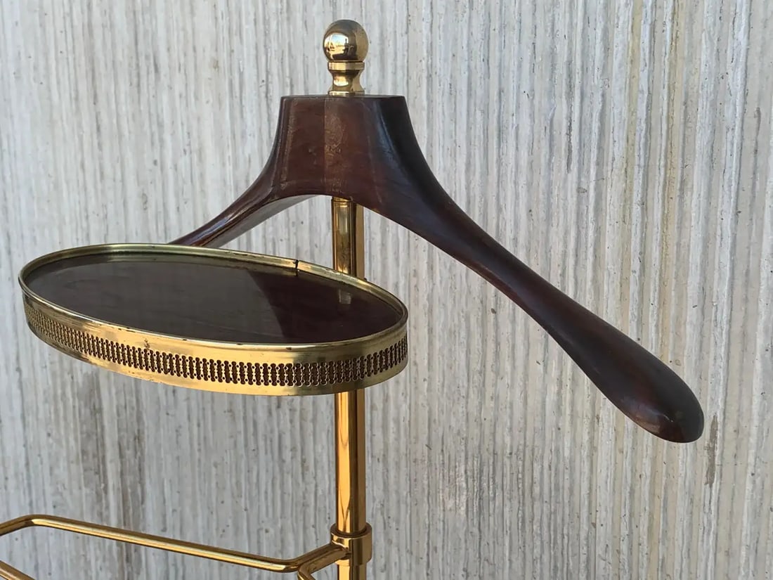 1970s Italian Hollywood Regency Brass and Wood Valet Stand Dressboy With Mirror - 6