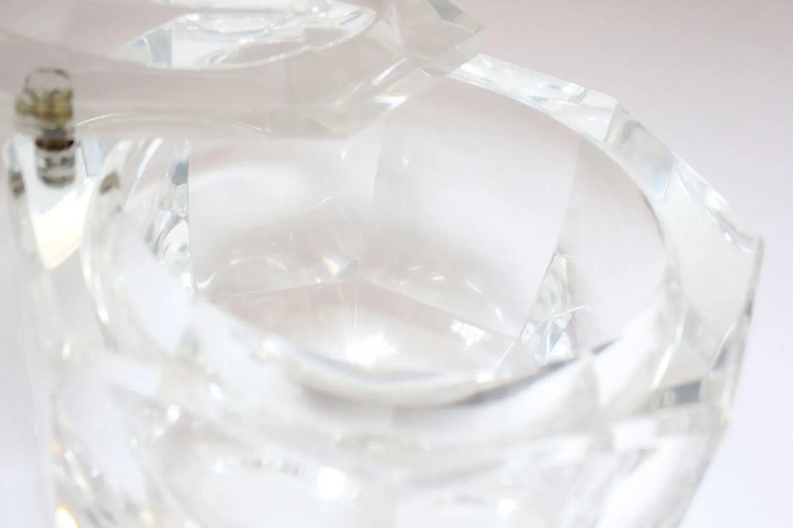 Italian Lucite Octagonal Form "Gem" Ice Bucket by Alessandro Albrizzi - 11