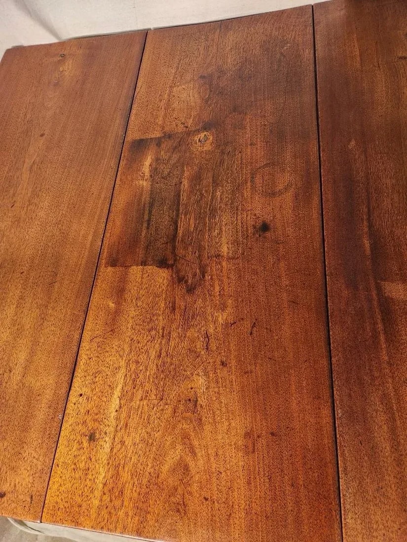 Mid 18th Century Antique Mahogany Drop Leaf Table. - 7