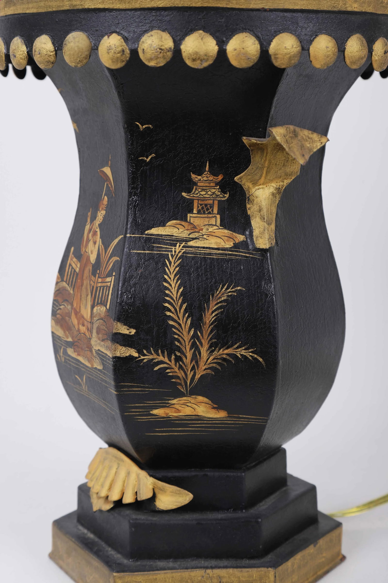 20th Century Chinese 3d Design Pagoda Lamp - 2