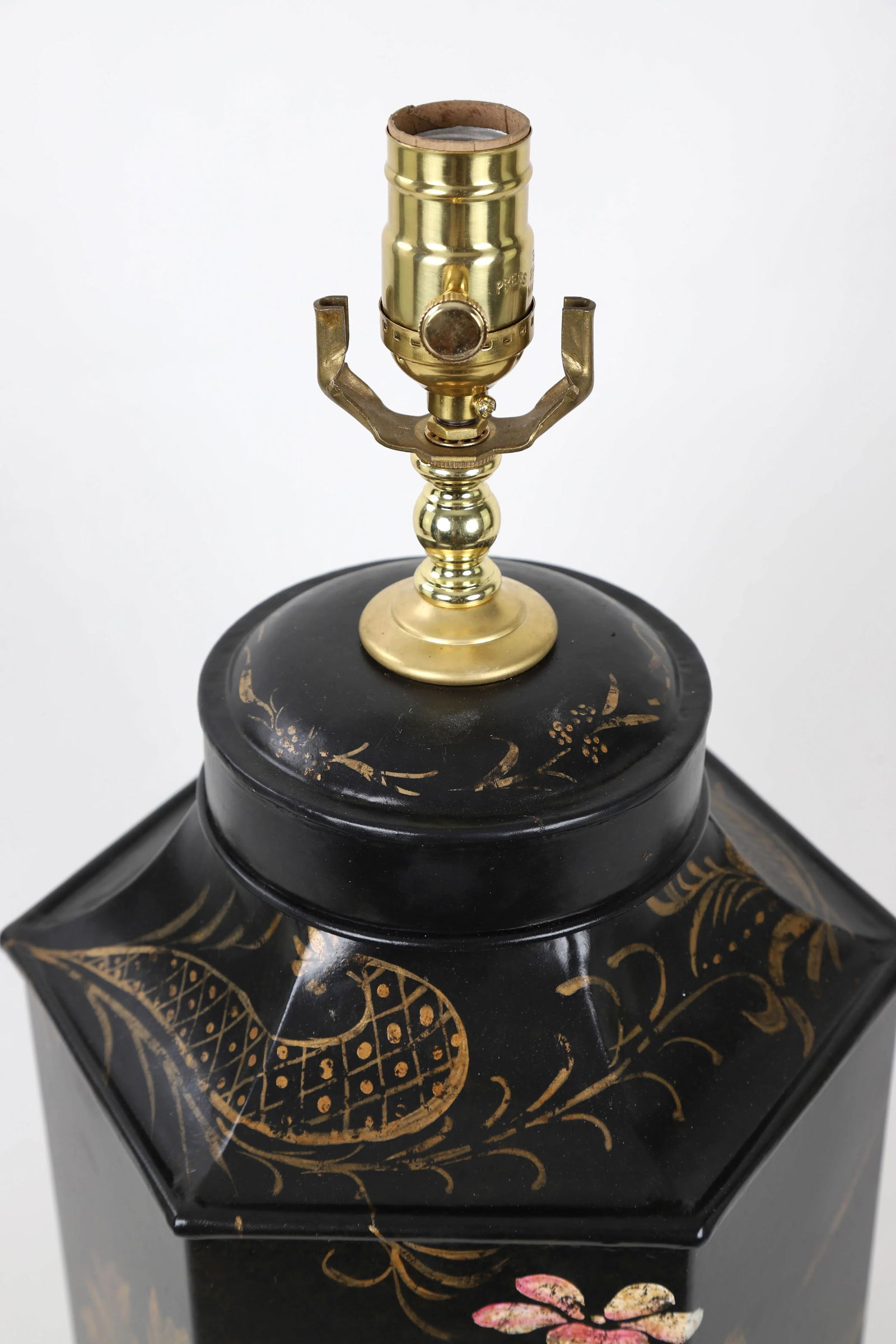 Vintage Famille Rose Hexagon Style Tea Caddy Lamp - 5