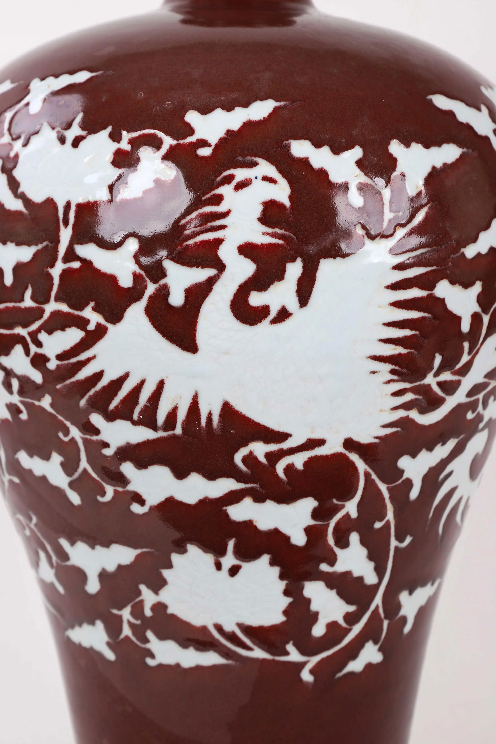Early 20th-Century Chinese Red-Glazed Vase With Carved White Phoenix and Floral Motifs. - 2