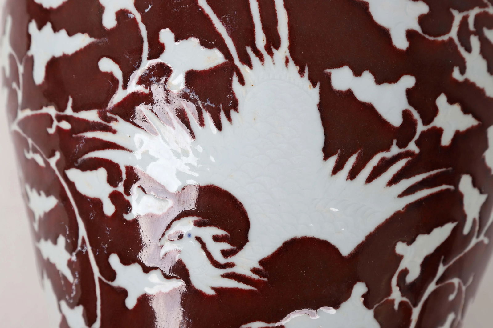 Early 20th-Century Chinese Red-Glazed Vase With Carved White Phoenix and Floral Motifs. - 7