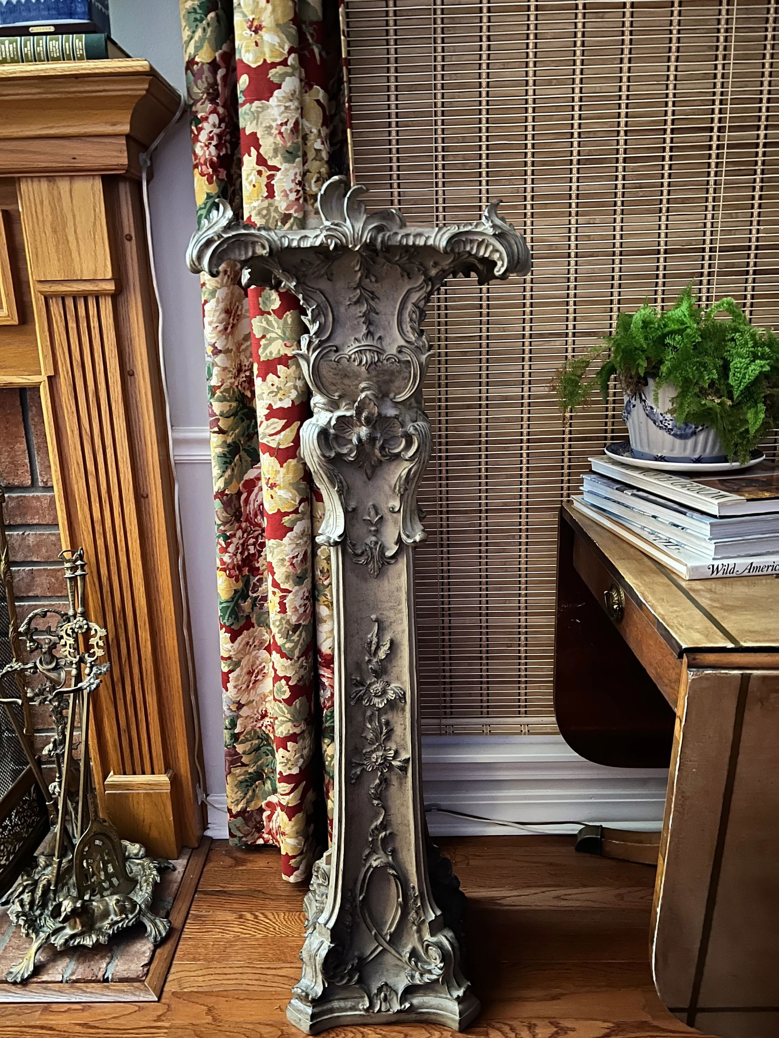 Vintage French Baroque Style Pedestal - 3