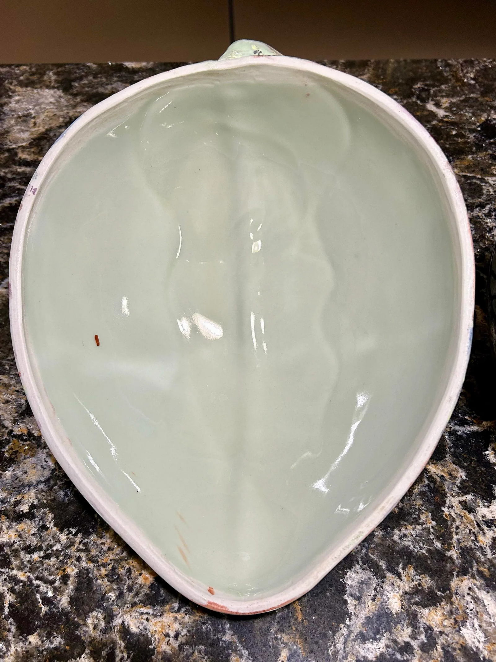 Antique 19th Century Chinese Porcelain Tabletop Ware, With Soft Pastel Colors in the Famille Rose Pa - 7