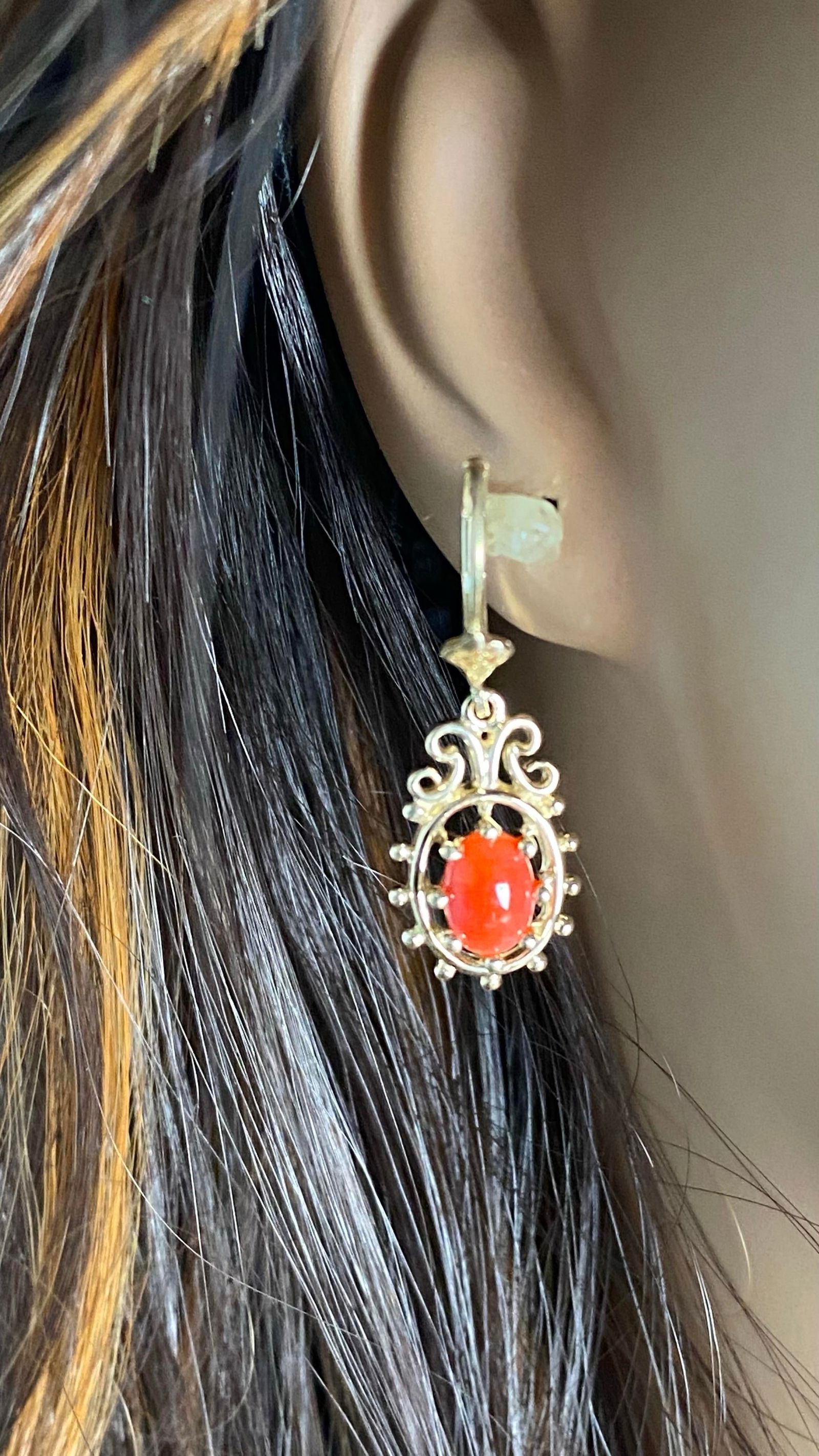 Vintage 14 Karat Yellow Gold Coral Lever Back 1.25 Inch Long Drop Earrings - 2 Pieces - 7
