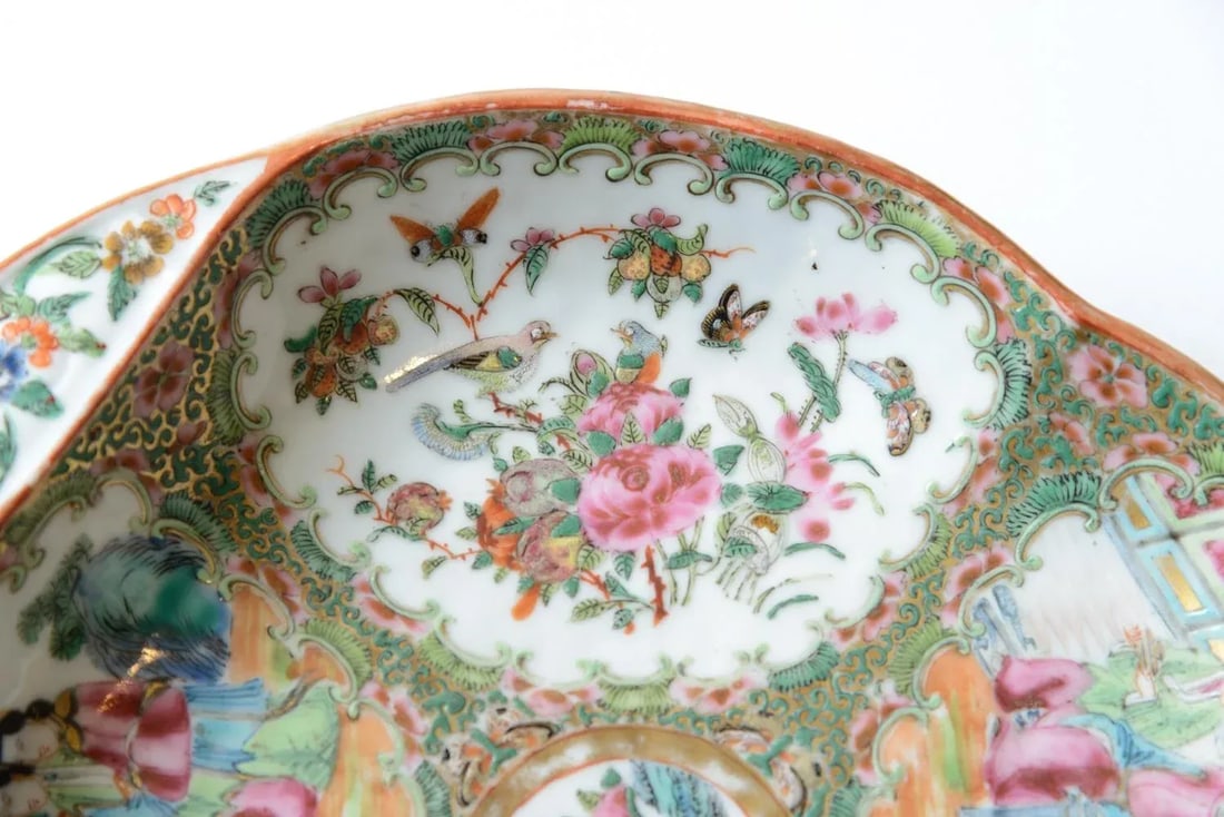 Antique Rose Medallion/Mandarin Shrimp Dish 19th Century - 4